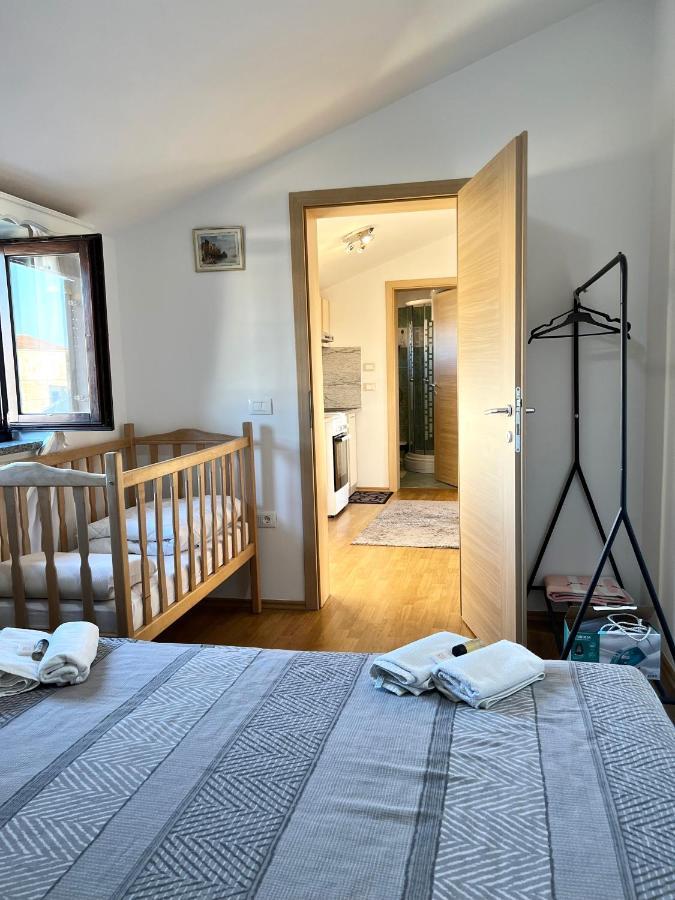 Apartment Sea Galižana 外观 照片