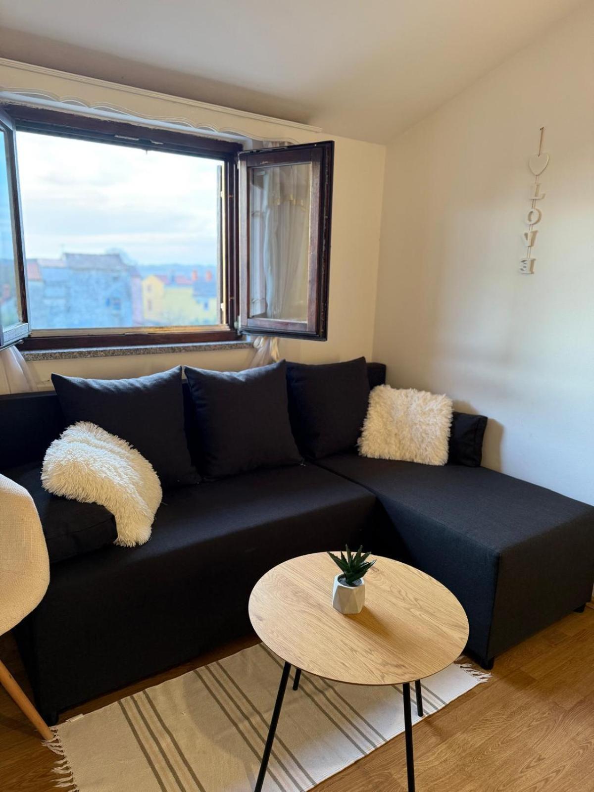 Apartment Sea Galižana 外观 照片
